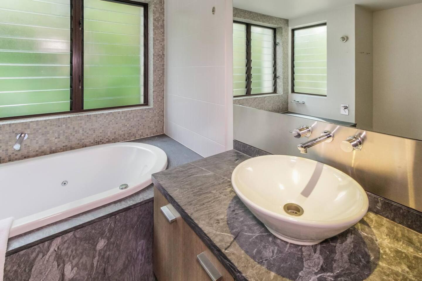 Apartment Canthium At Temple - Idyllic Tropical Living