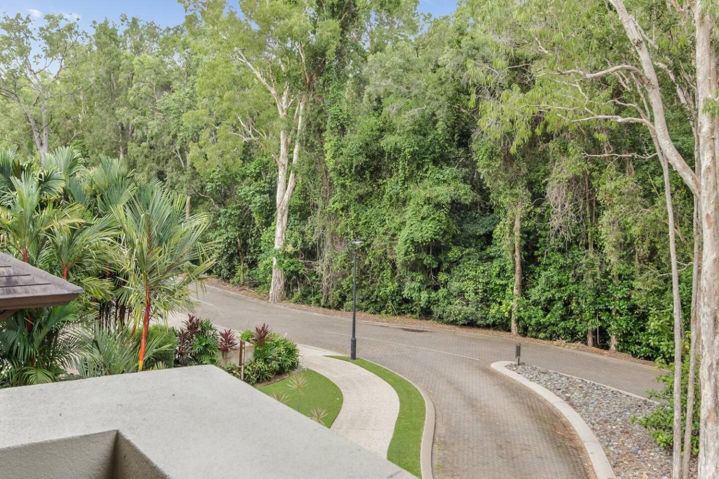 Canthium At Temple - Idyllic Tropical Living *